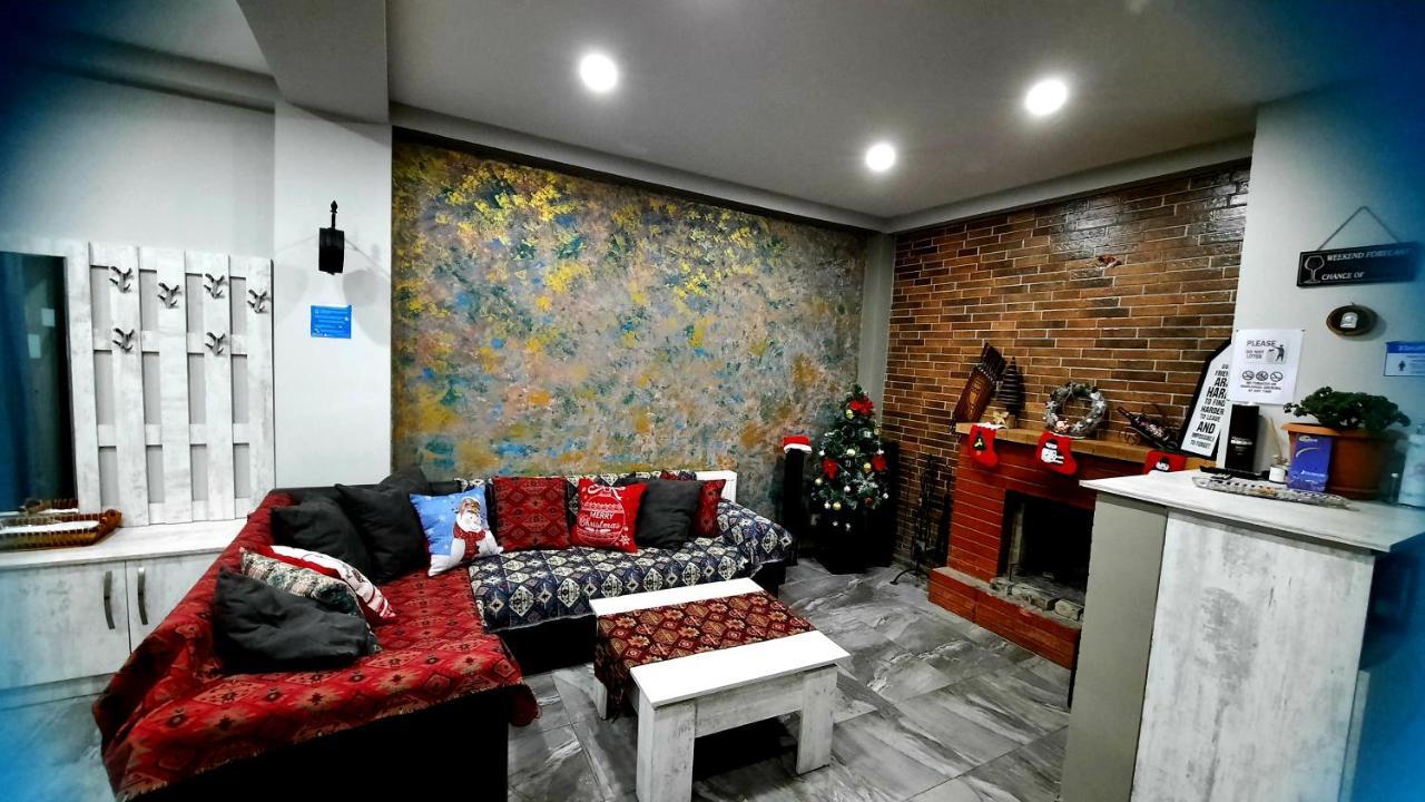 Cottage In กูเดาริ ภายนอก รูปภาพ