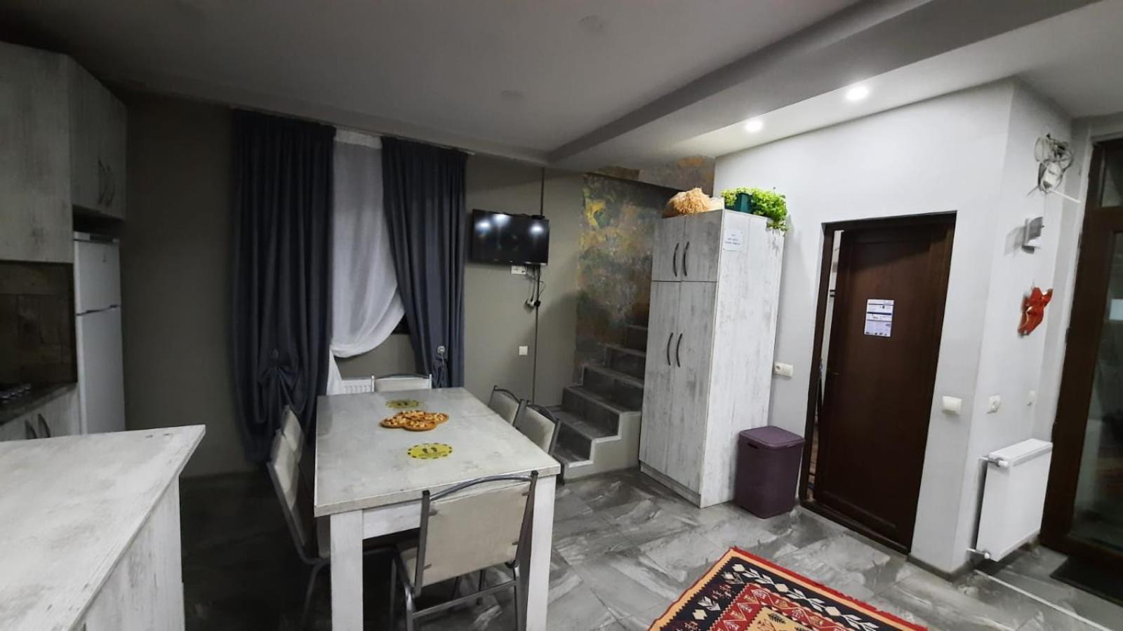 Cottage In กูเดาริ ภายนอก รูปภาพ